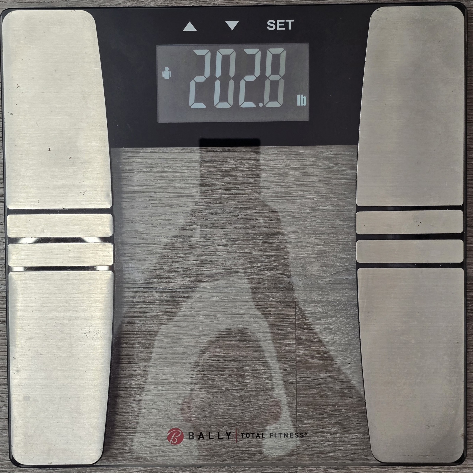 The scale on day 18 morning reading 202.8 pounds